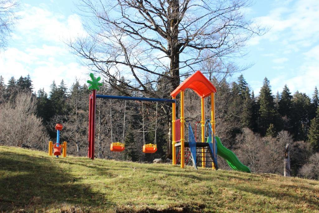 The Valley Bakuriani Mountinn Exterior photo
